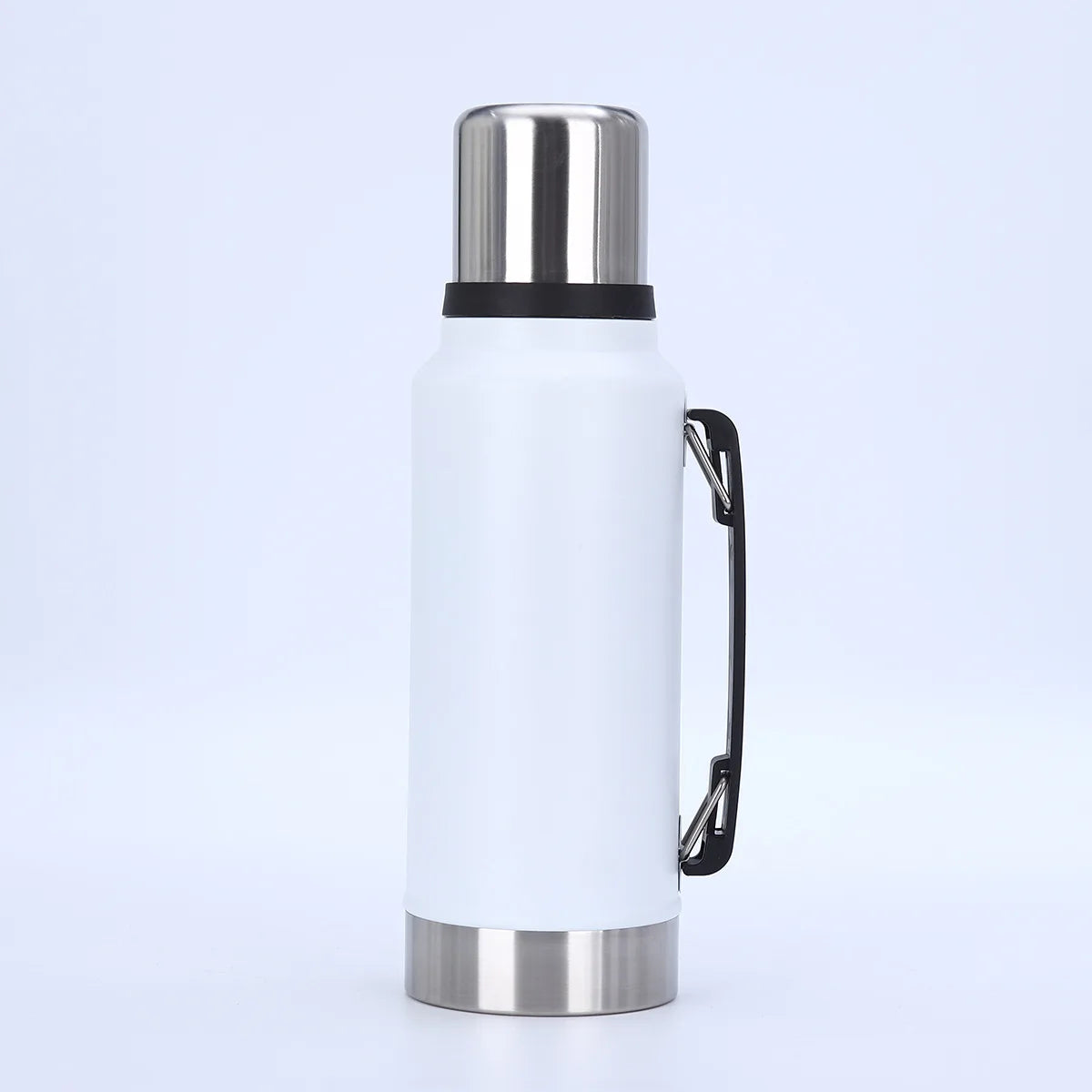 A Popular Vacuum Insulated Kettle in Europe and America, A Stainless Steel Outdoor Water Kettle with A Handle
